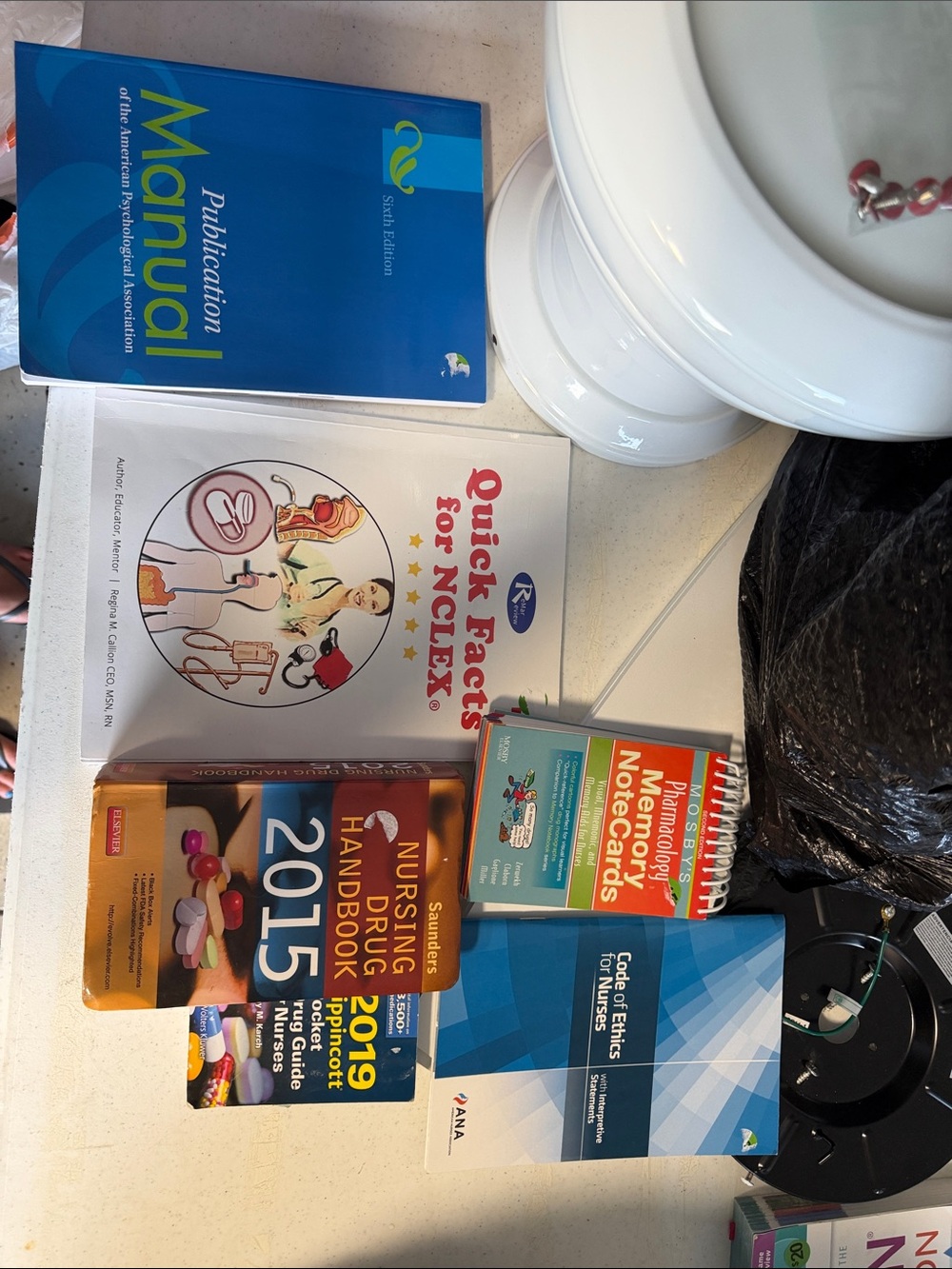 Nursing Handbook & Study Guides Bundle
